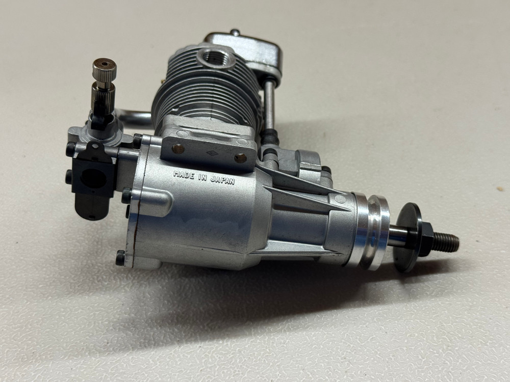 Saito FA-65 Four Stroke Hemi-Head RC Airplane Engine