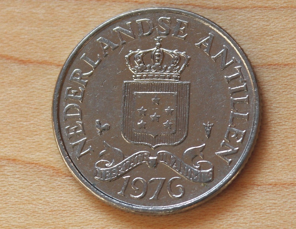 1976 Netherlands Antilles 25 Cents