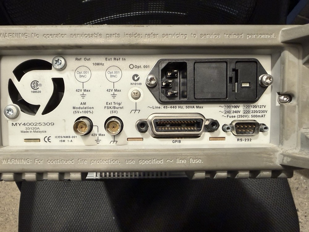 Agilent 33120A 15 MHz Function / Arbitrary Waveform Generator