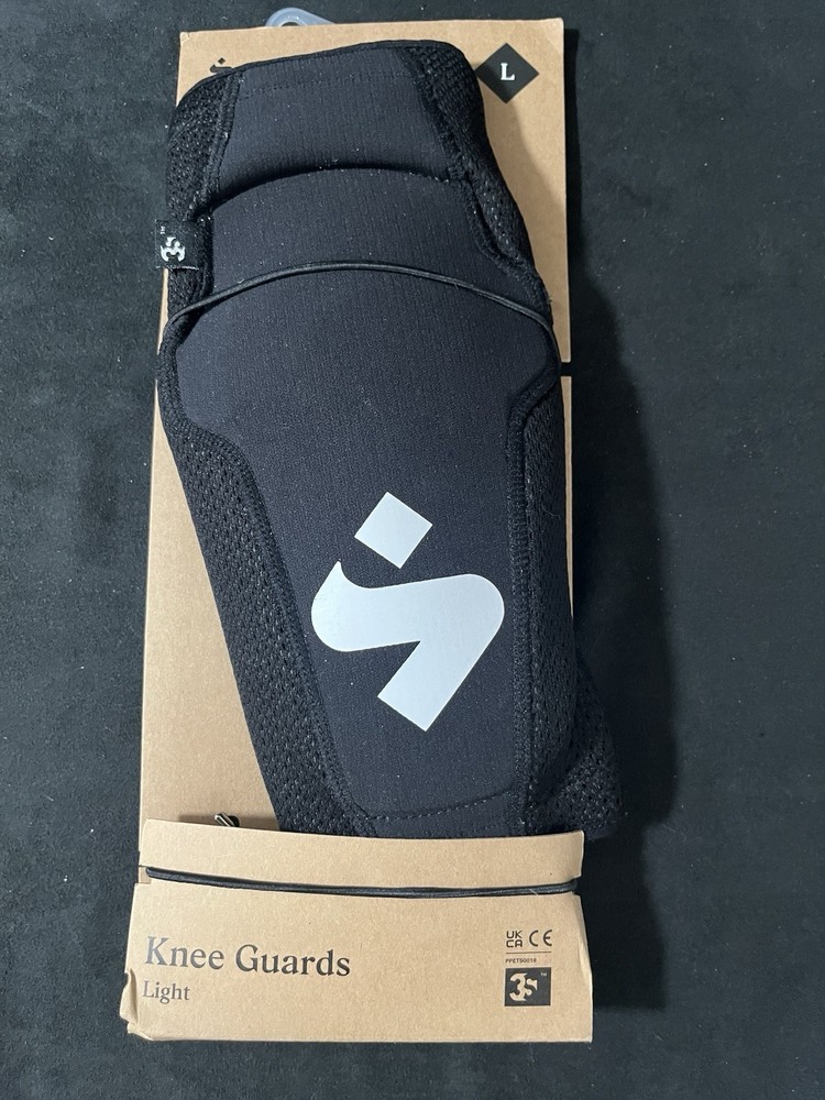 Sweet Protection Knee Guard Light Black Large
