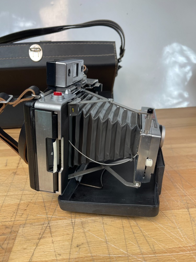 Polaroid Land Camera Automatic 100 Complete Kit w/ Flash, Bulbs, Timer, Case Vtg