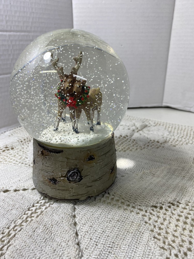 Martha Stewart 7” Stag&doe Snowglobe Musical Pristine E75