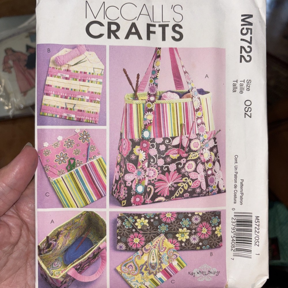 Knitting Needle Bag Sewing Pattern - McCalls Crafts