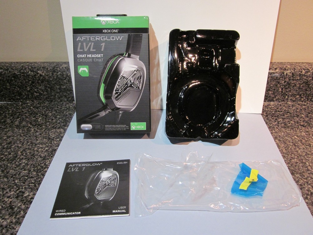 PDP Afterglow LVL 1 Chat Communicator Headset for Xbox One BOX ONLY!!