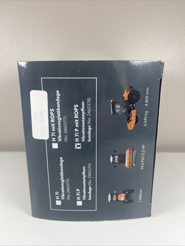 Hamm H7i Padded Roller Compactor with Cab - NZG 1:50 Scale Model C30