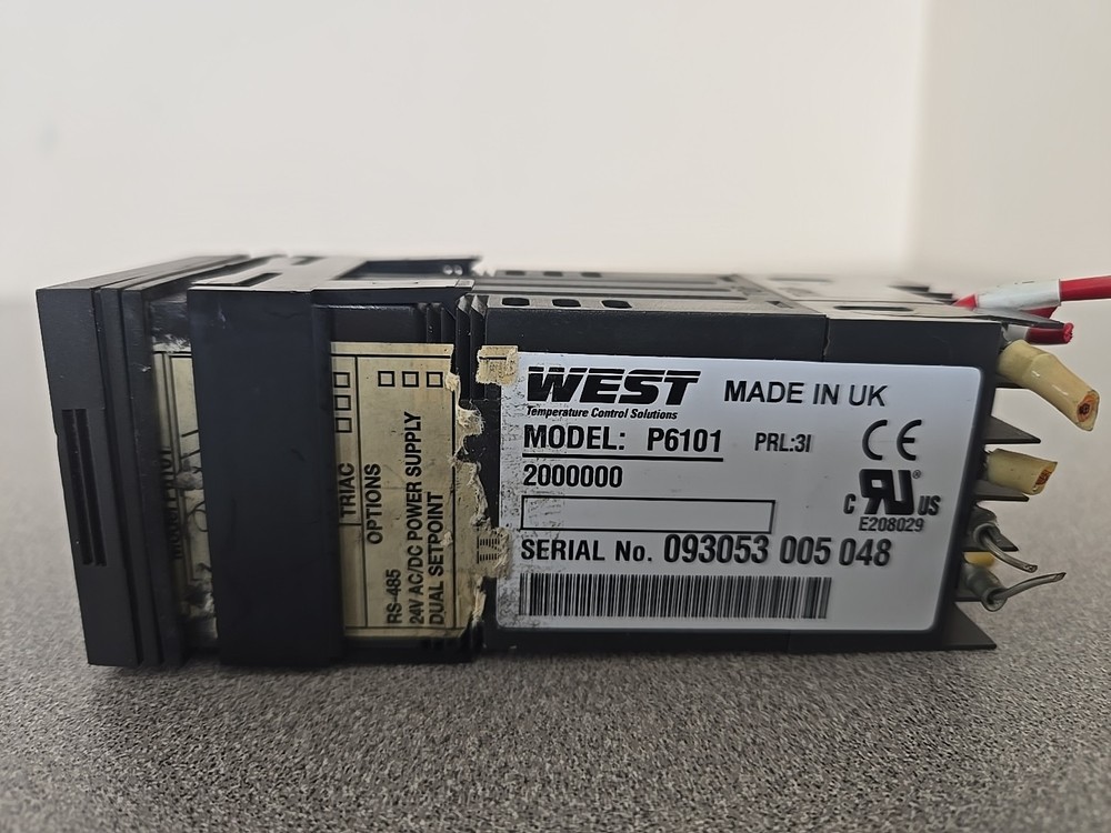 WEST 6100+ Model P6101 Temperature Controller 120-240VAC 24VDC