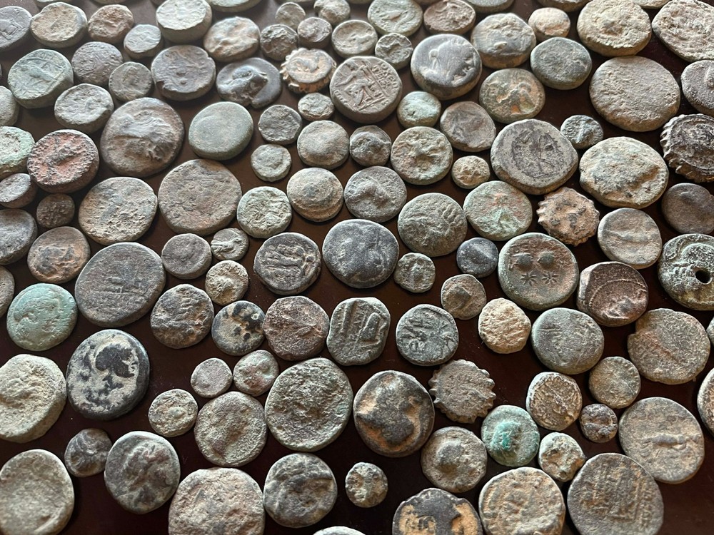~~10 AUTHENTIC Assorted Ancient & Medieval Historical Archaeological Artifacts~~