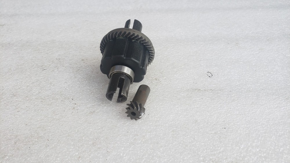 KYOSHO INFERNO GT 2 FRONT OR REAR DIFF #2