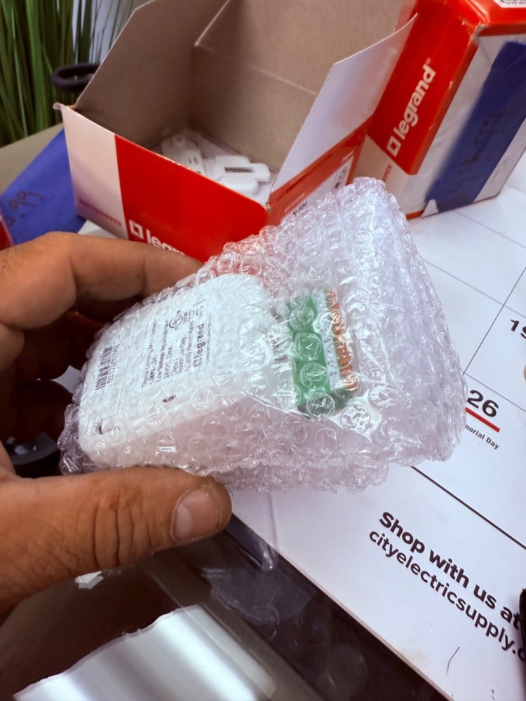 Legrand Wattstopper LMIN-104 Low Voltage Input Interface