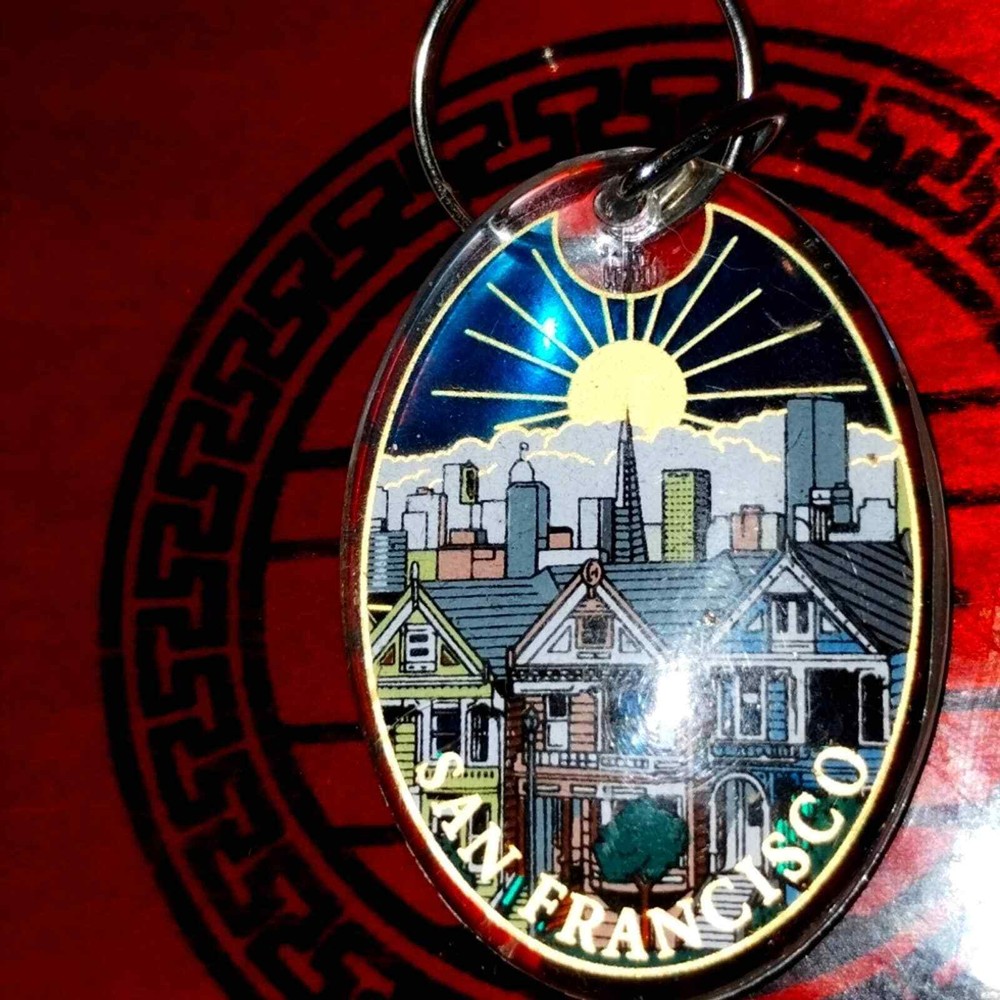 Beautiful San Francisco vintage keychain