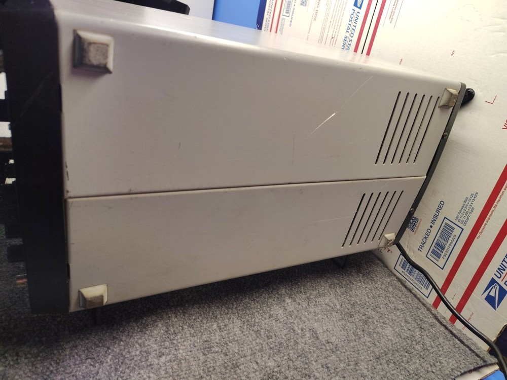 Sencore Model SC-61 Oscilloscope / Waveform Analyzer - Works. See Description