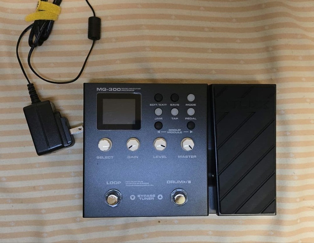 NUX MG-300 Multi Effects Guitar Pedal