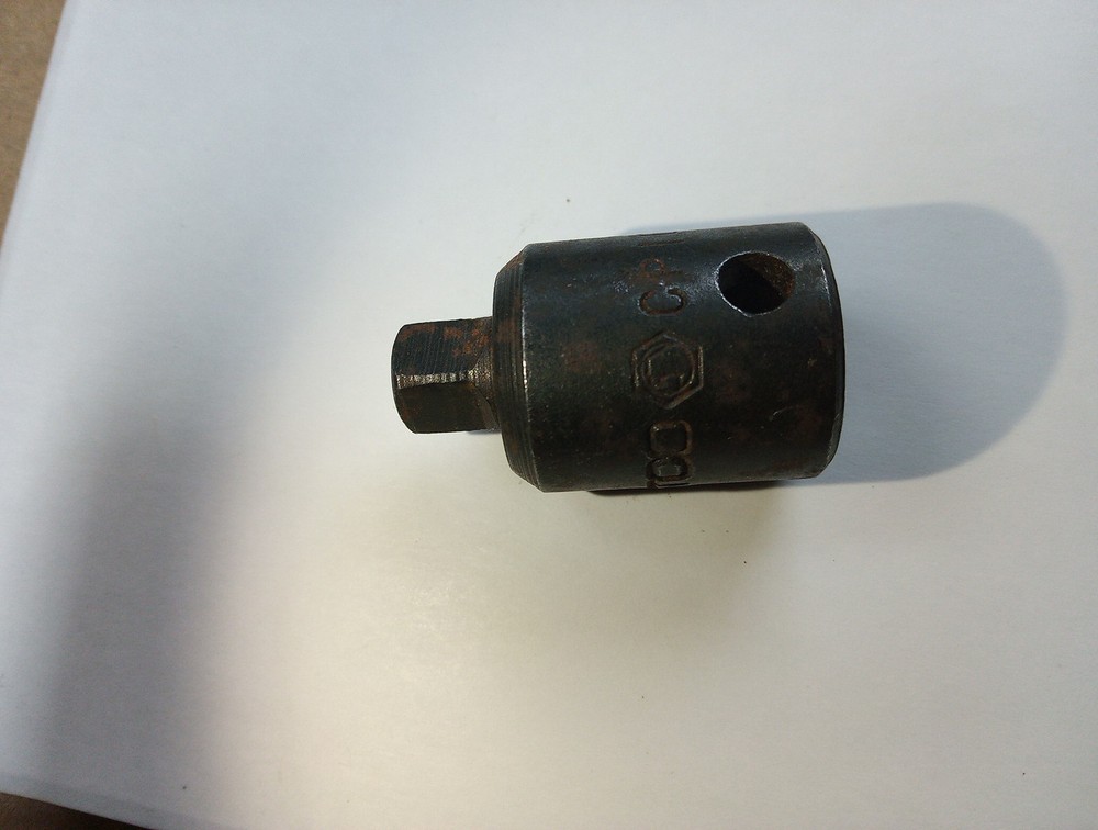 MATCO TOOLS CP10, 1/2" DRIVE, 5/16" INTERNAL IMPACT PIPE PLUG SOCKET.