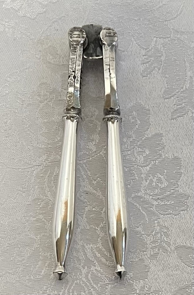 Vintage 5-1/4” Double Hinged Silverplated Nut Cracker • Reversible