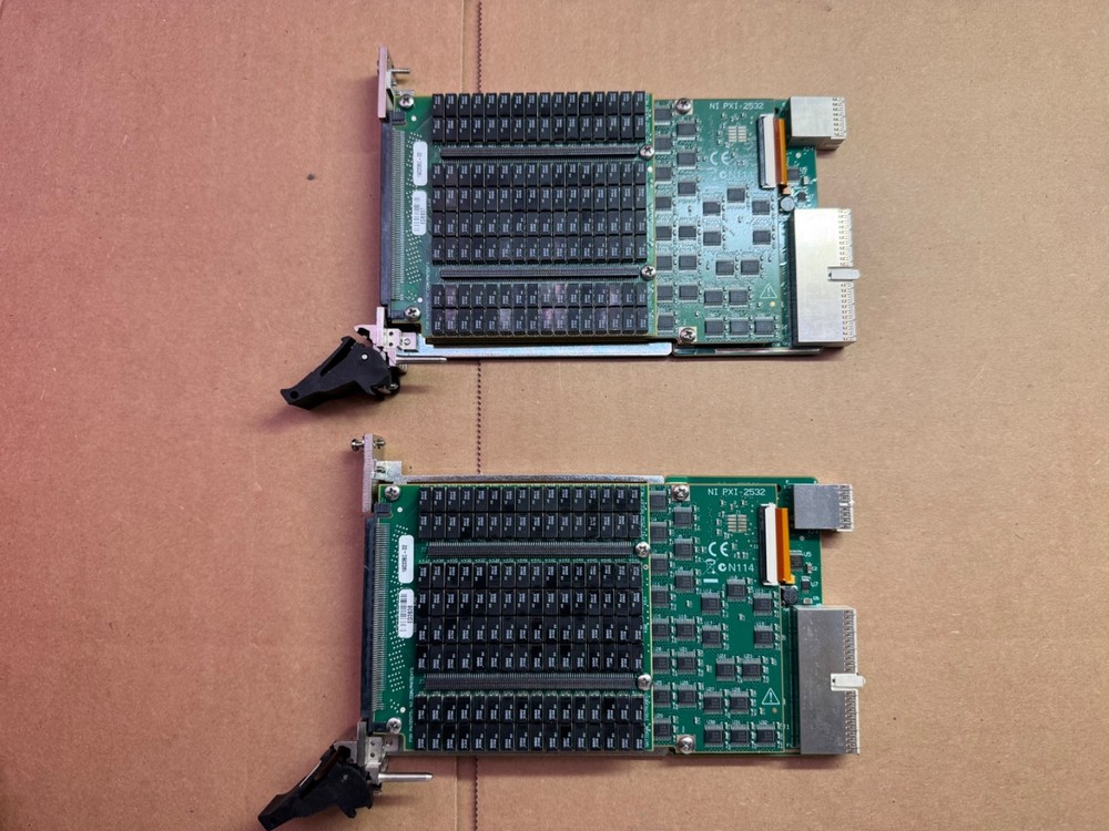 National Instruments PXI-2532 PXI Matrix Switch Module
