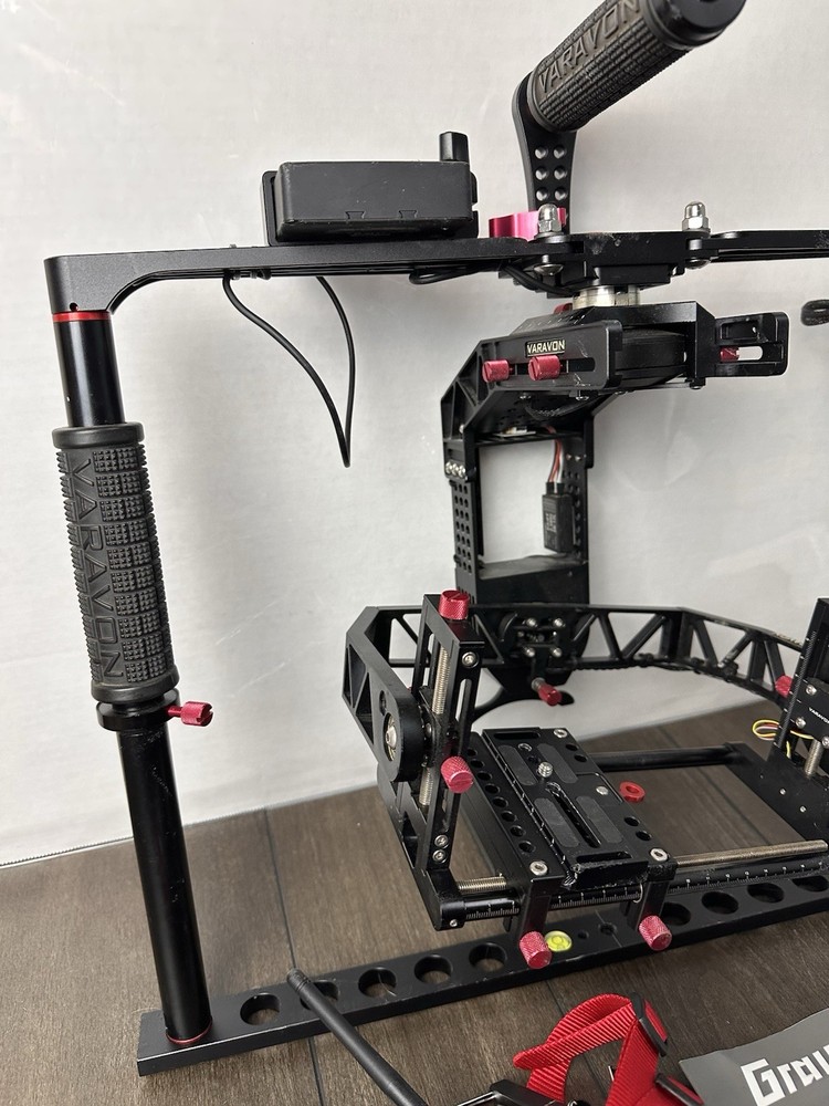 Varavon Birdycam 2 Motorized Stabilizer Gimbal with Graupner MZ-12 controller