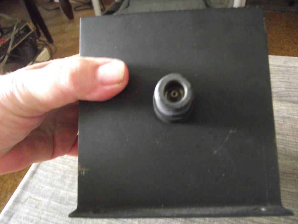 EMPIRE DEVICES INC. ATTENUATOR AT-70, 15Db.