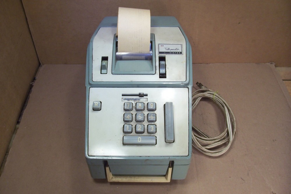 TALLYMASTER BY VICTOR , MODEL  37 57 50 , ADDING MACHINE , VINTAGE , ANTIQUE ,