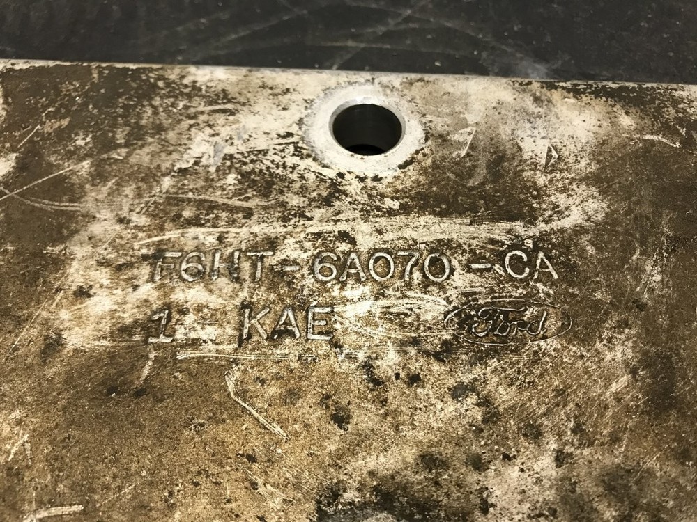 CAT C15 Left/Driver Engine Mount - Used | P/N F6HT6A070CA