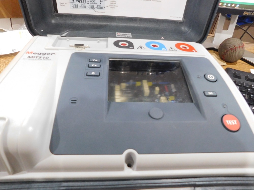 Megger Model: MIT510 Insulation Tester