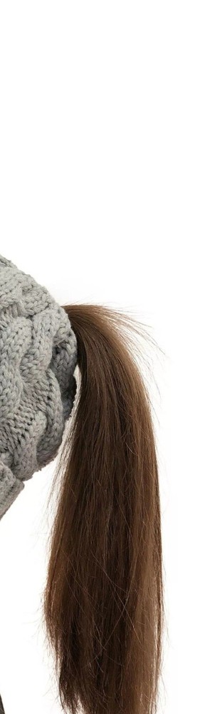 Ladies Ponytail Beanie In Black