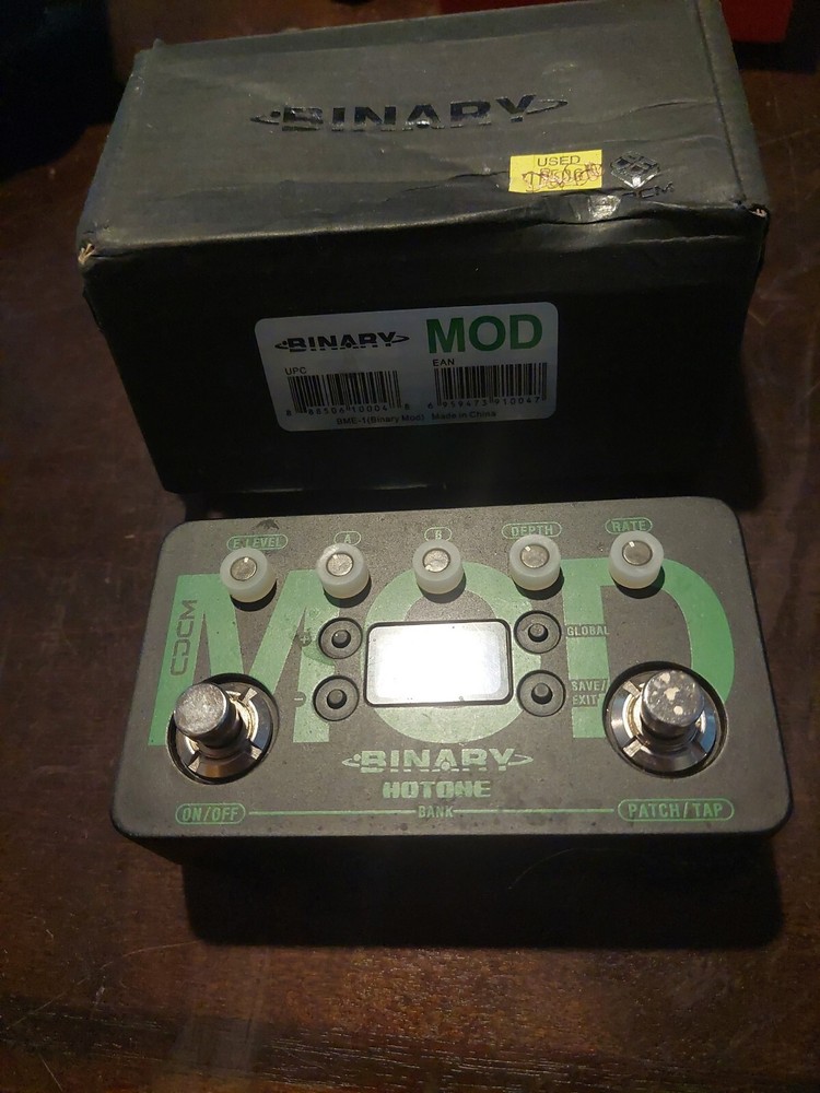 Binary Mod - CDCM Modulation Effects Pedal
