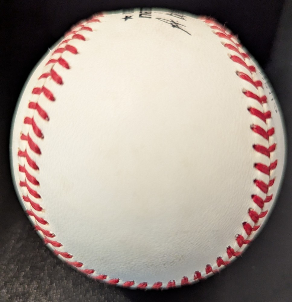 TOM HUTTON Signed ONL Rawlings Baseball Original AUTO Phillies Autograph Ball !