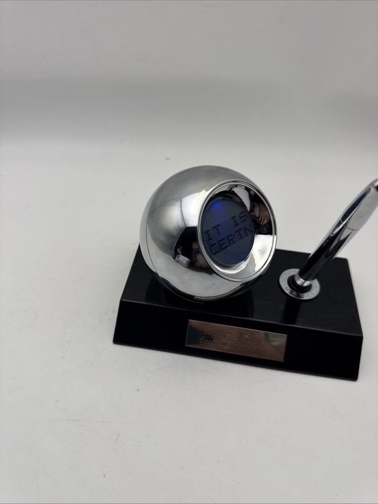 Things Remembered Decision Maker Desk Set Clock Pen Tested Works