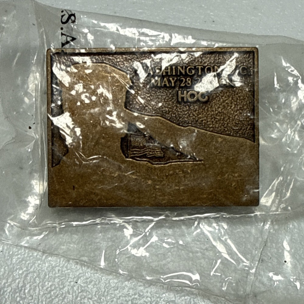 HOG Lapel Pin Harley Davidson Owners Group - Rolling Thunder Washington DC 2011