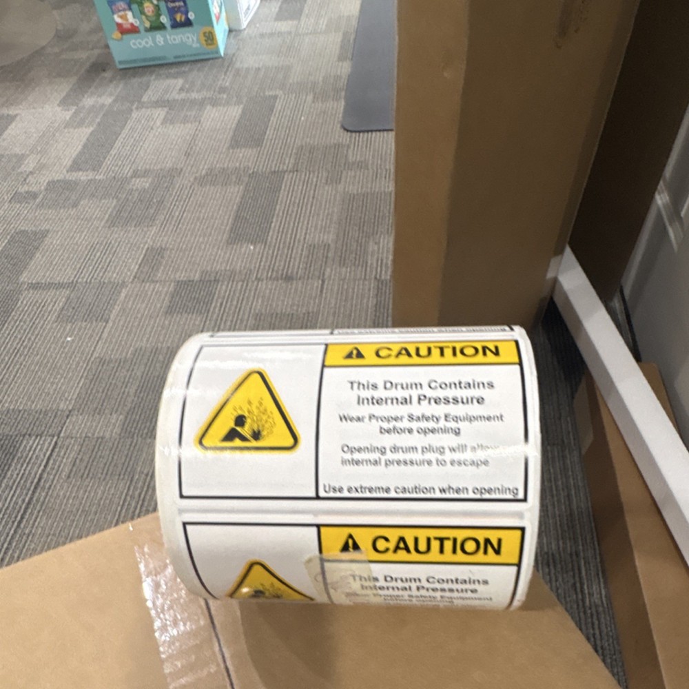 Caution Drum Contains Internal Pressure Vinyl Safety Label Roll