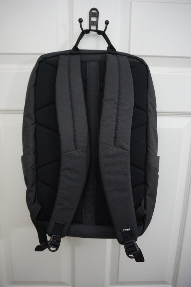 + *NEW / UNUSED* THULE BACKPACK W/EVOLUTION AS ONE LOGO +