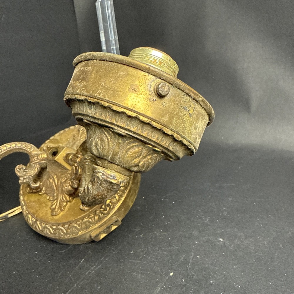 Vintage Brass Wall Sconce Light Made Is Spain 12”