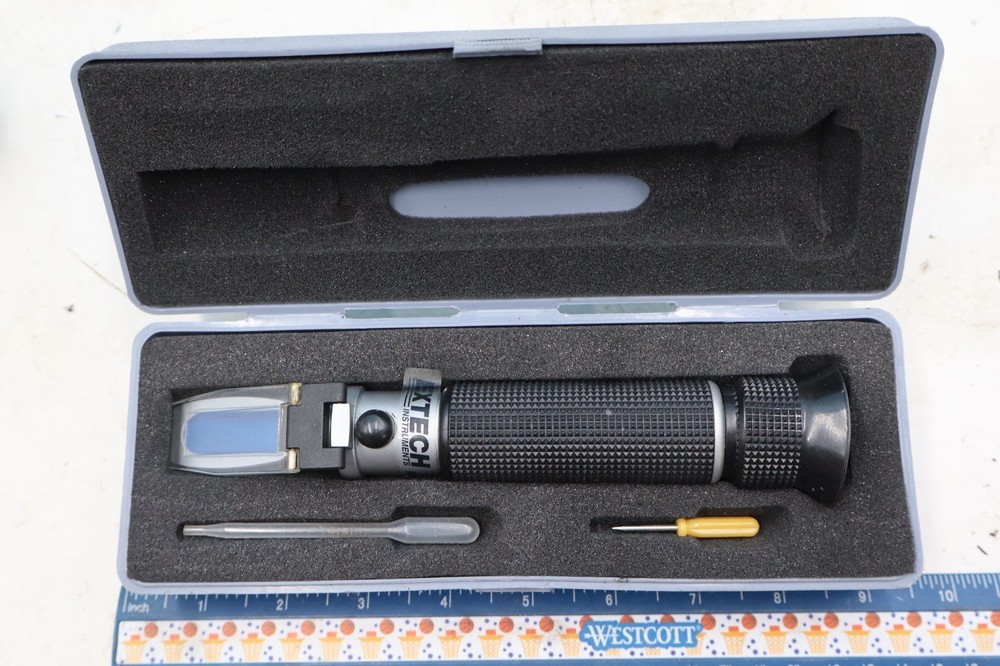 EXTECH PORTABLE REFRACTOMETER RF12 FOR Brix Measurement EUC