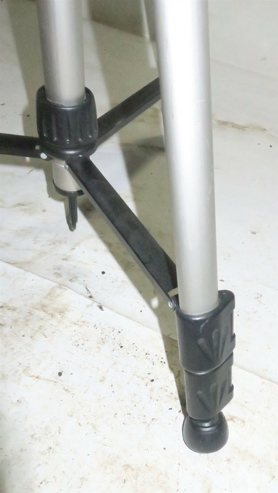 Ambico Tripod Stand