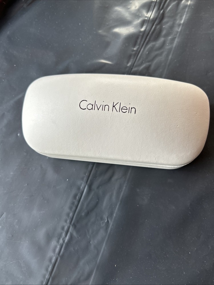 AUTHENTIC - CALVIN KLEIN - WHITE - HARD EYEGLASSES CASE