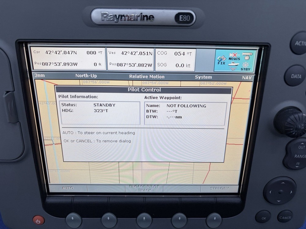 Raymarine E80 Classic GPS Chartplotter Multifunction Display ONLY; Tested