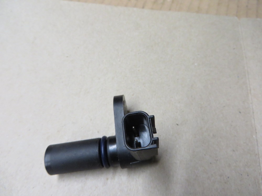 Wells SU7805 Engine Camshaft Position Sensor