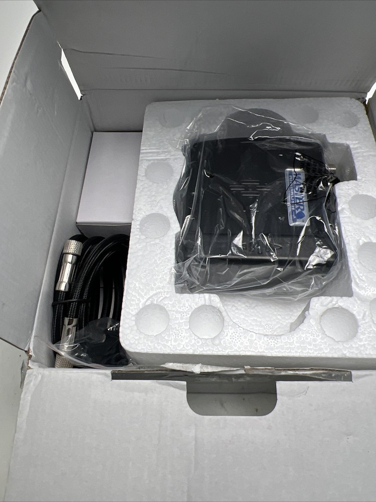 Master Multi-Purpose Airbrush MAs KIT-VC16-B22 System Kit with Portable Air Comp
