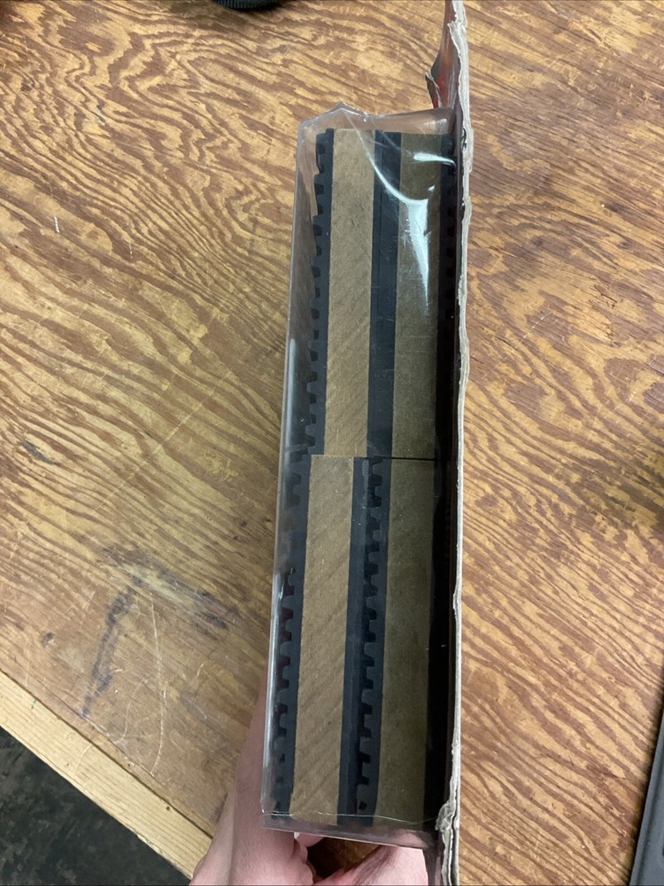 Husky Heavy Duty Vibration Pads 1003211352
