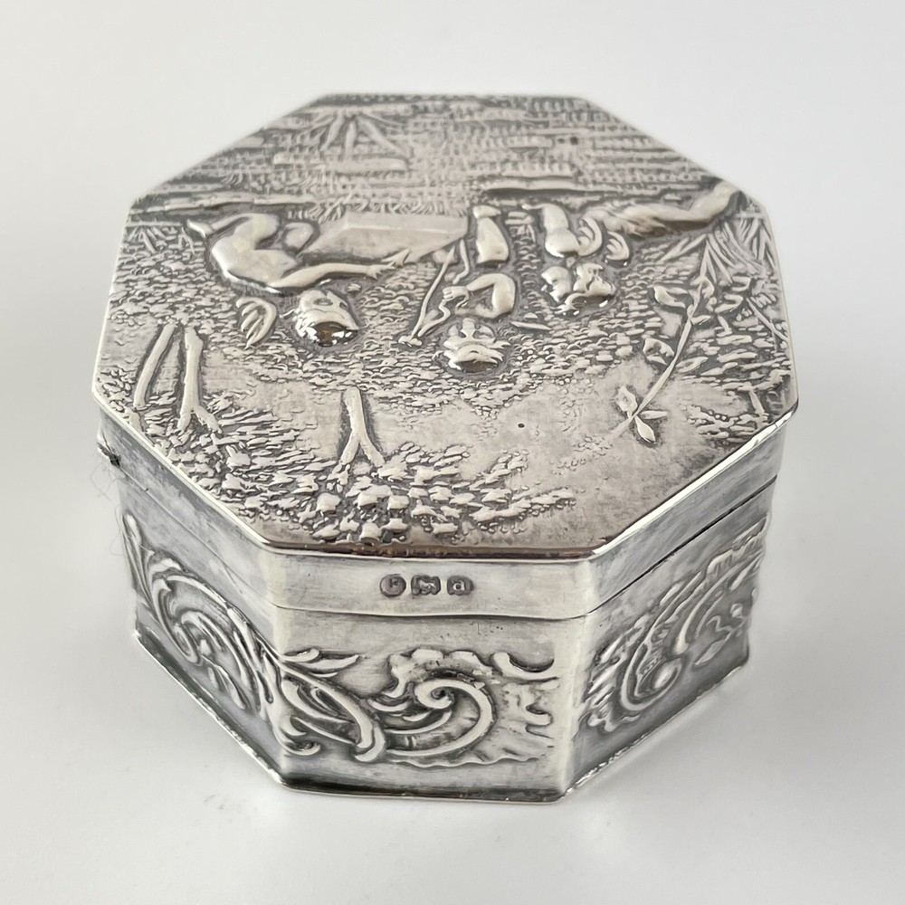 Antique Solid Silver & Gilt Trinket Box Cupid & Cherub Embossed 1899 John Smith
