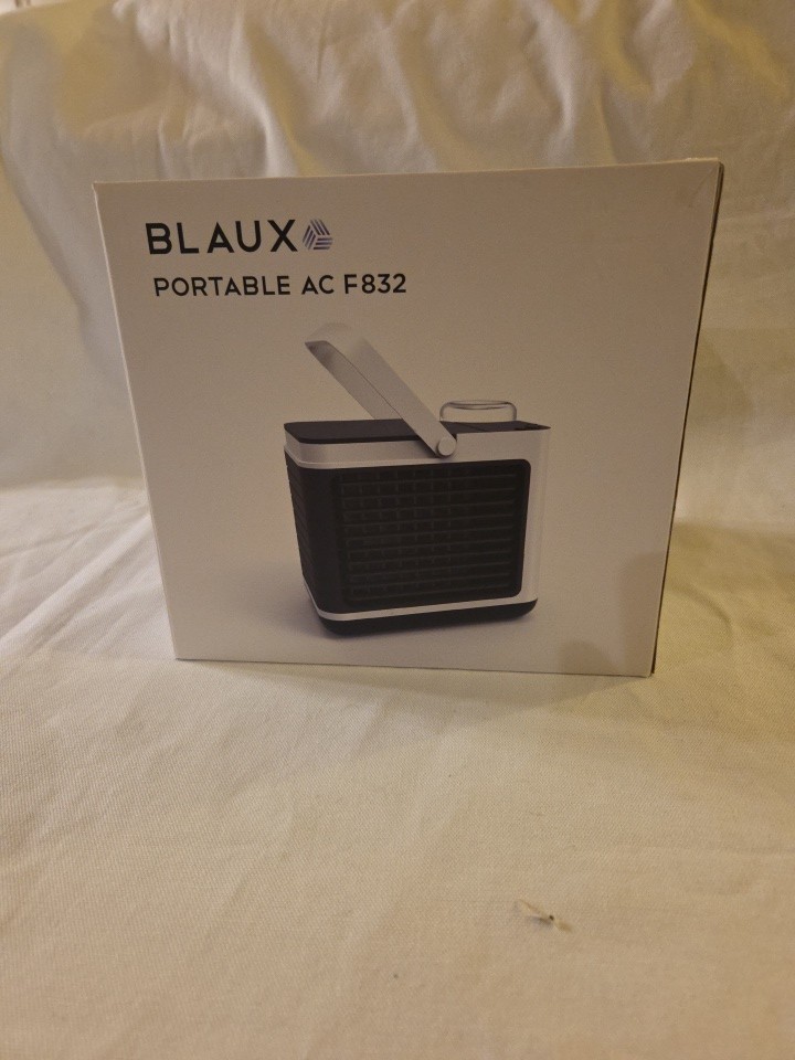 Blaux Portable AC F832, Desktop - Water Cooled, Chargeable
