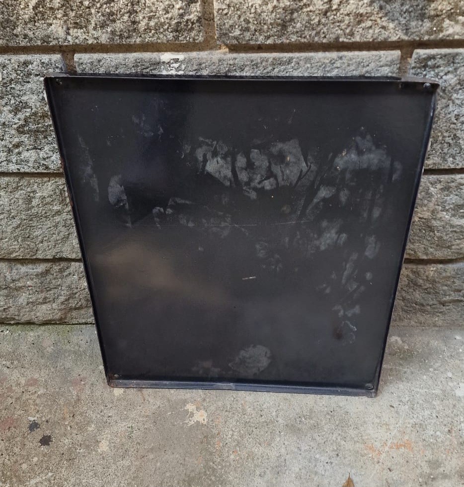 Crodo Enamel Table Sign