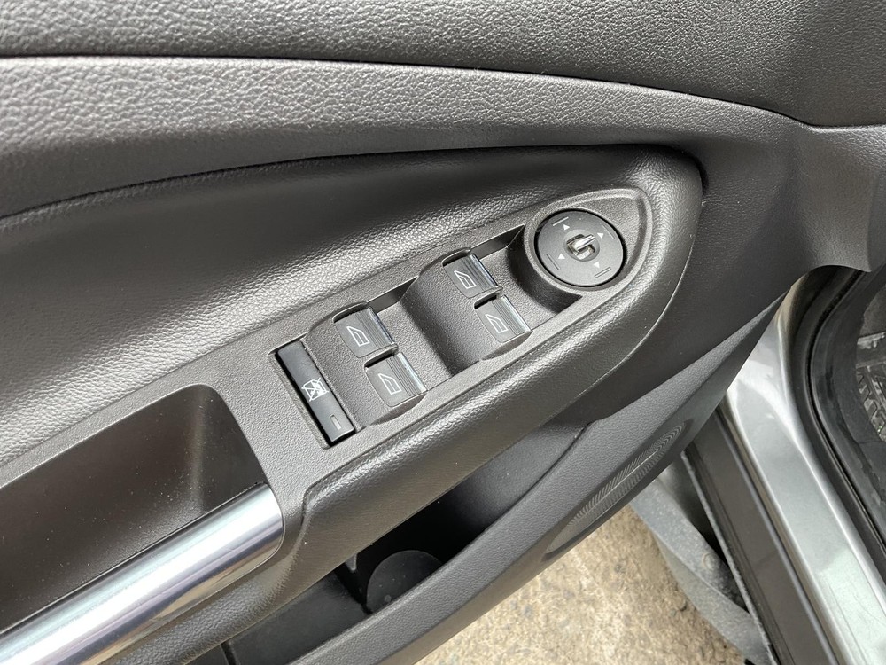 Used A/C Selector Switch fits: 2014 Ford Escape Front automatic temperature cont