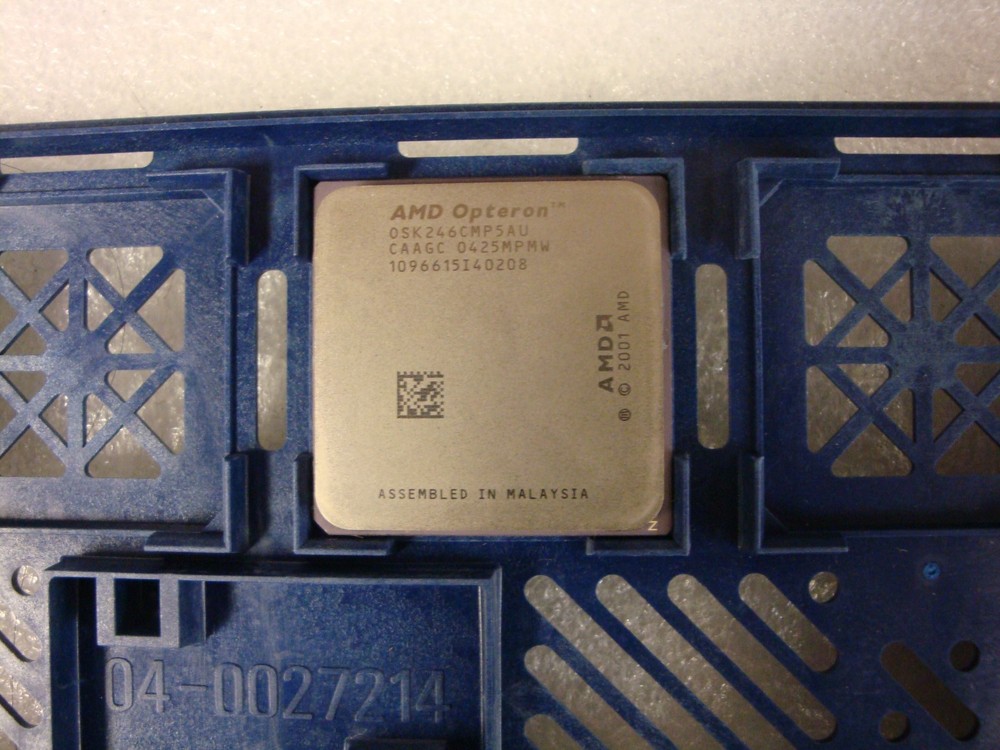 AMD Opteron 246HE Socket 940 2GHz 1MB Server CPU OSK246CMP5AU