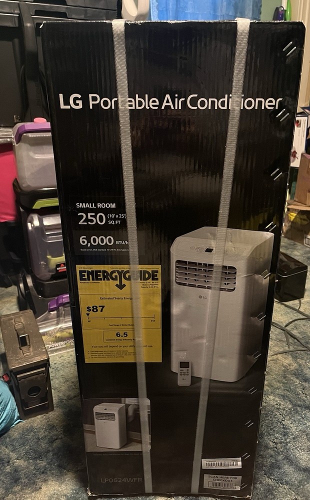 LG 6,000 BTU (SACC) / 8,765 BTU (ASHRAE) Portable Air Conditioner, LP0624WFR NEW