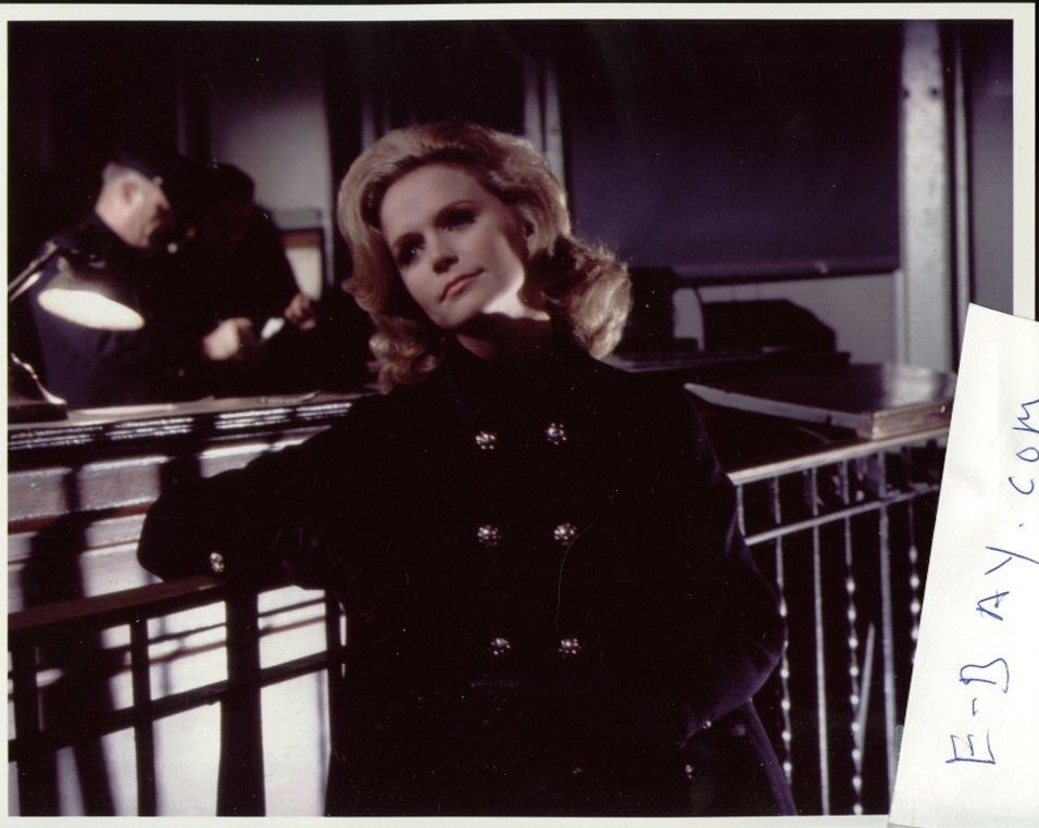 LEE REMICK    8X10 PHOTO B5638