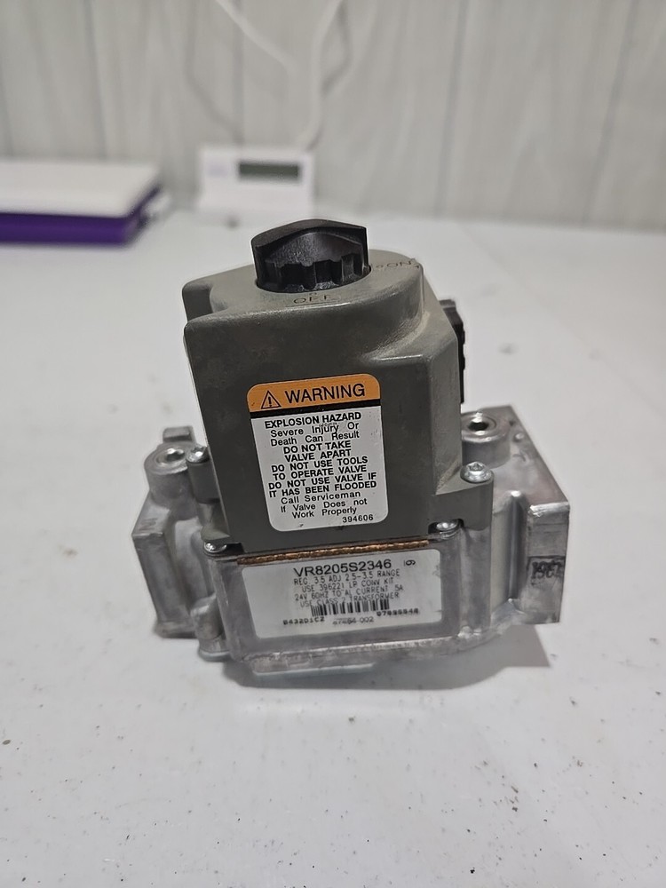 Honeywell VR8205S 2346 Gas Valve OEM Lennox Armstrong Ducane 47484-002 🔥Checked