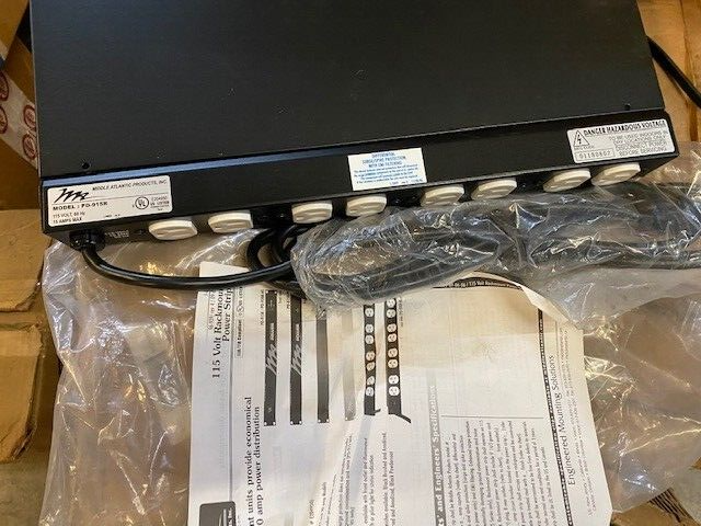 MIDDLE ATLANTIC MODEL PD-915R RACK MOUNT 9 OUTLET POWER STRIP