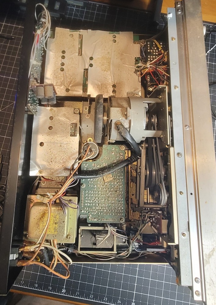 Sony TC-209SD Stereo Cassette Deck (READ)