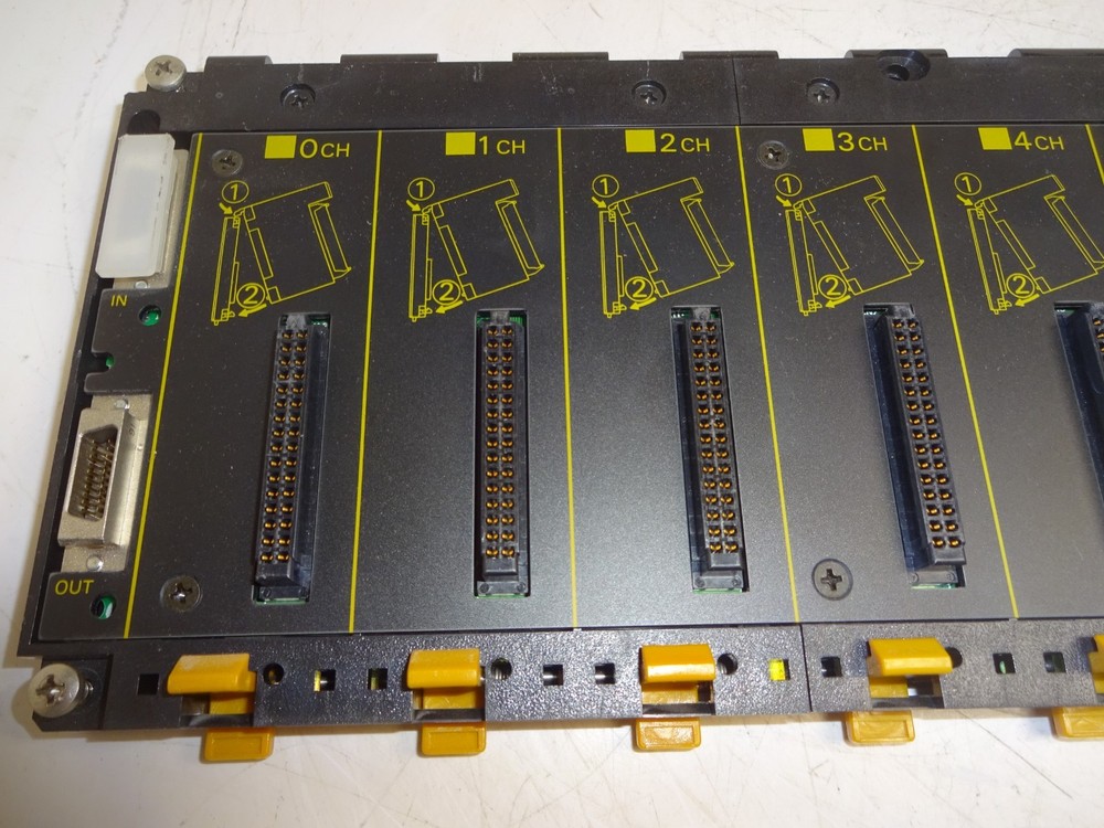 OMRON C200H-BC081-V1 CPU BASE UNIT